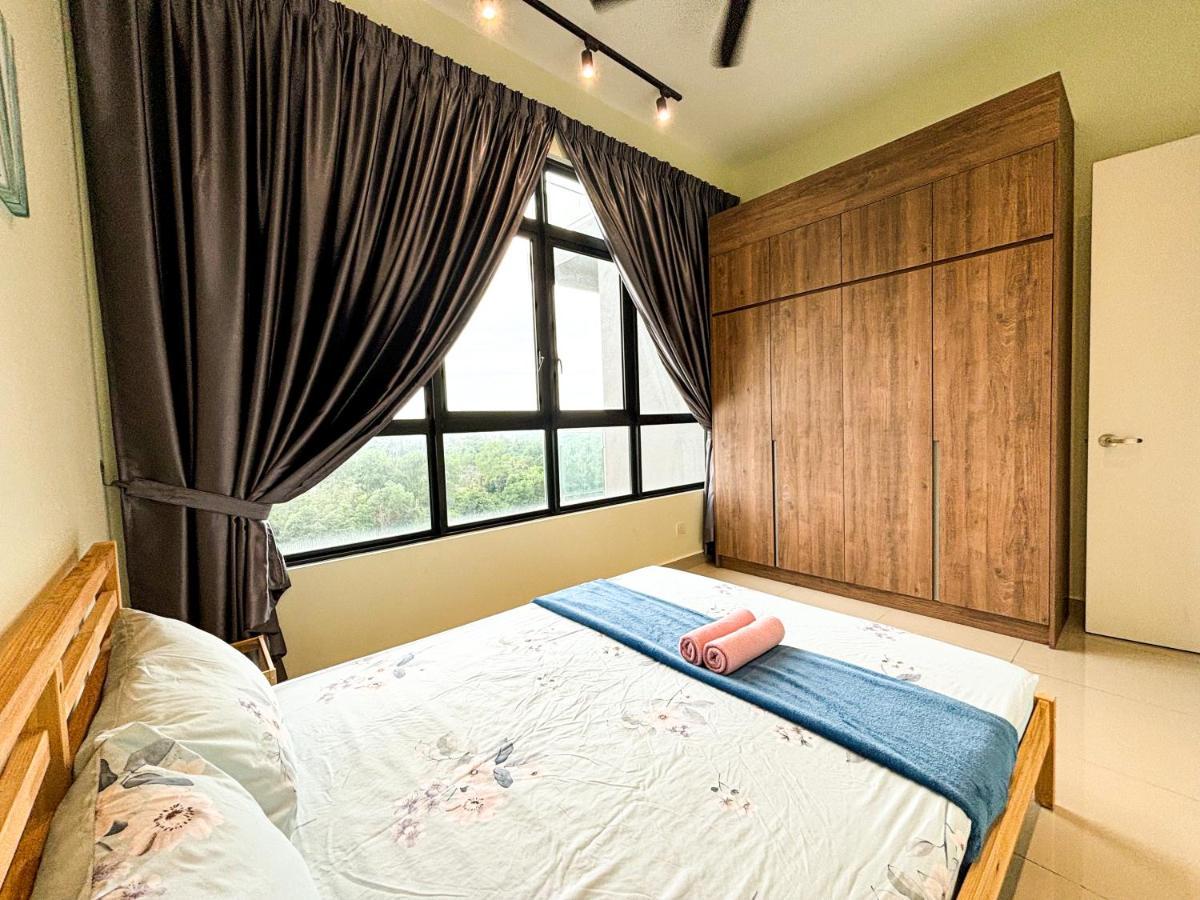Ha-ah⁴ Home@nearby Ioi Resort,3br W Balcony Apartment