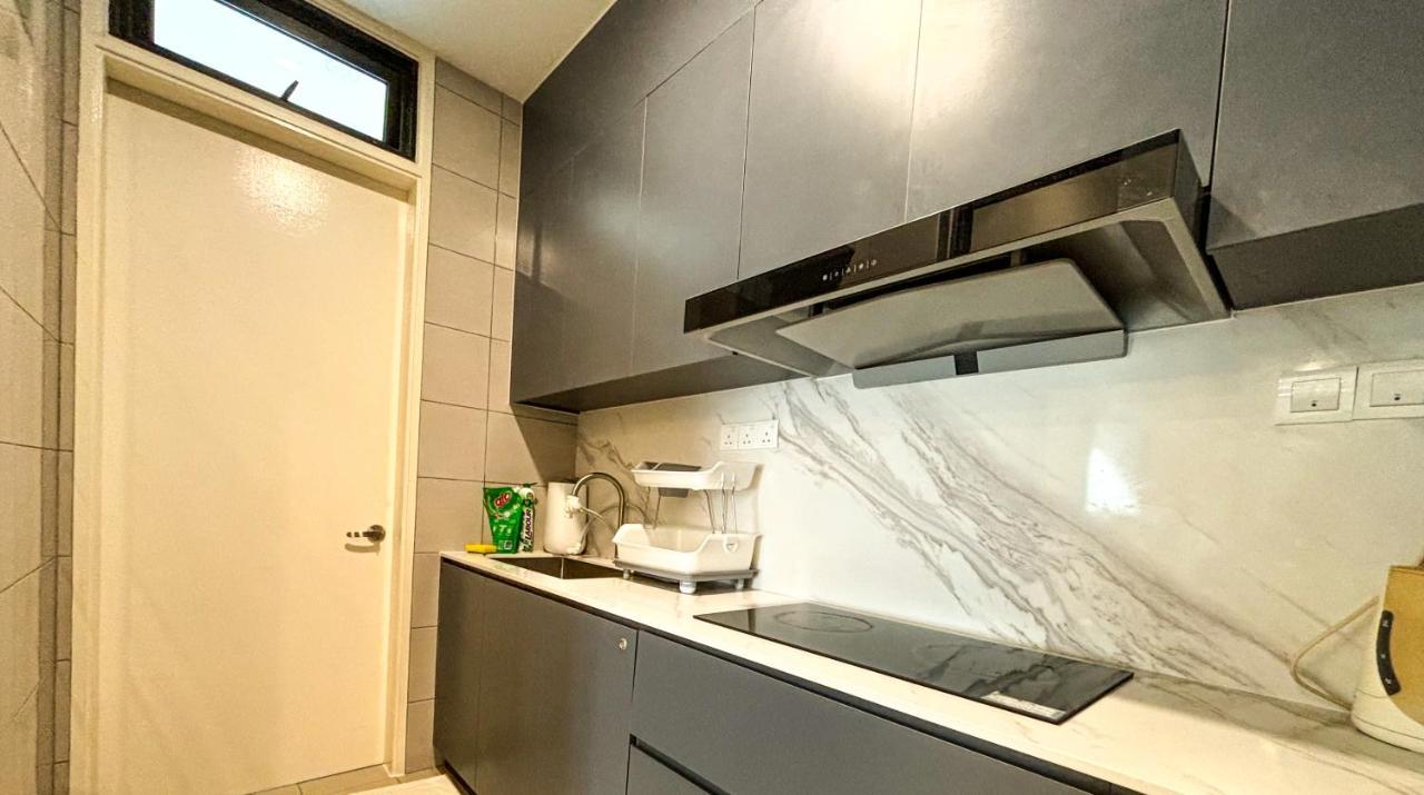 Apartment Ha-ah⁴ Home@nearby Ioi Resort,3br W Balcony Serdang (Selangor)